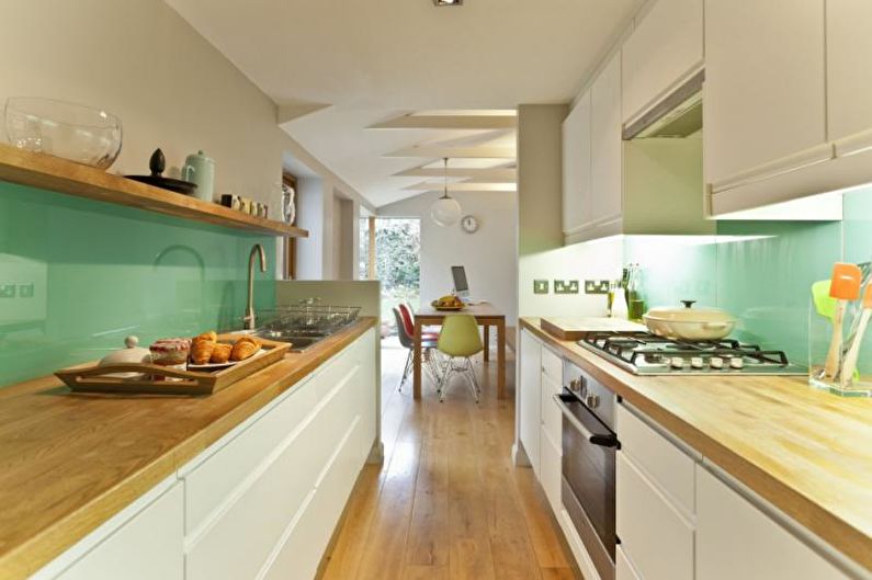 Узкая кухня в современном стиле - Дизайн интерьера