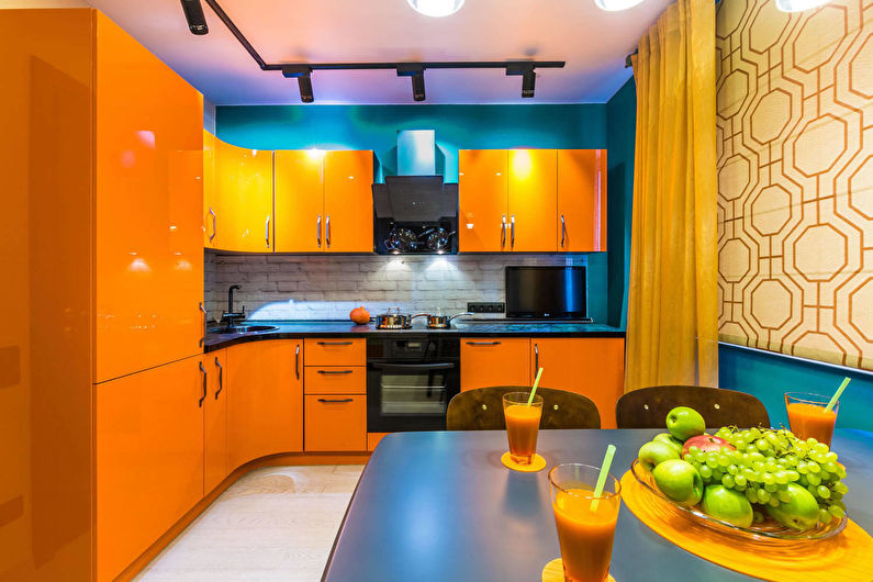 Оранжевая кухня 12 кв.м. - Дизайн интерьера