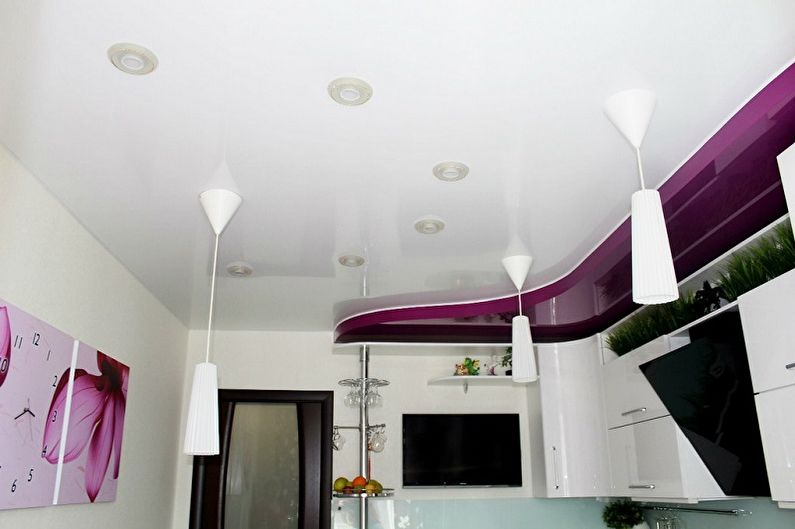Дизайн фиолетовой кухни - Отделка потолка