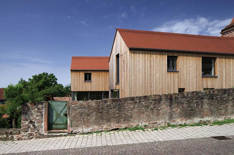 Деревянный загородный дом в скандинавском стиле - фото