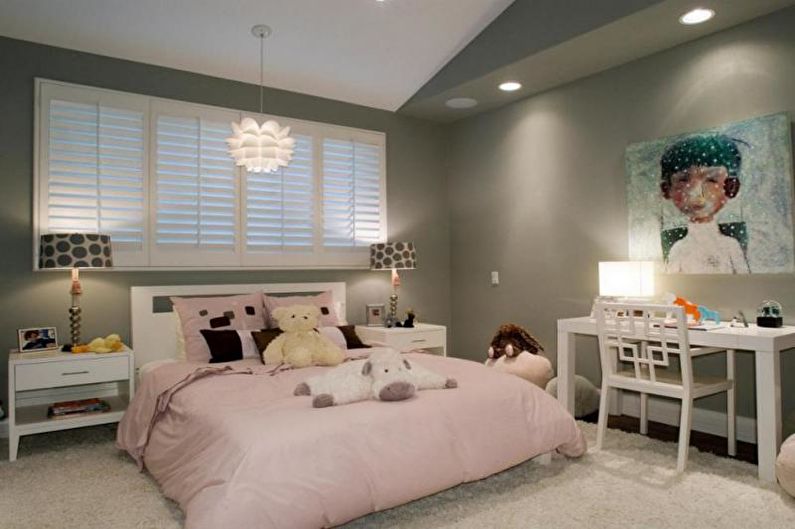 Room design for a teenage girl