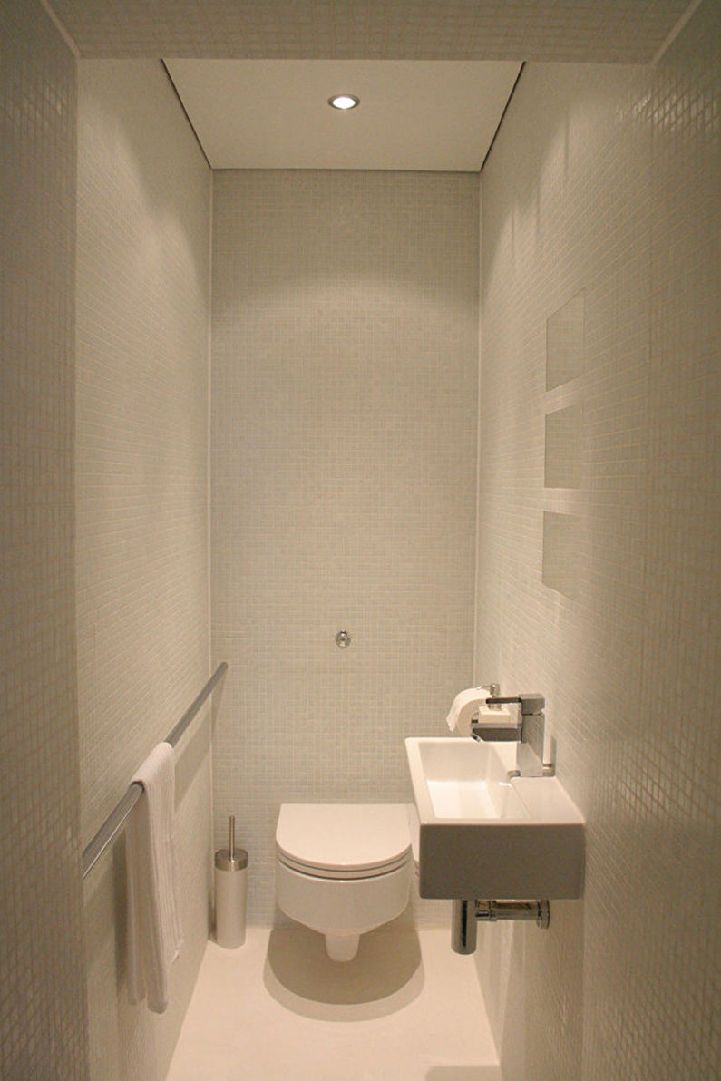 Дизайн інтер'єру маленького туалету.