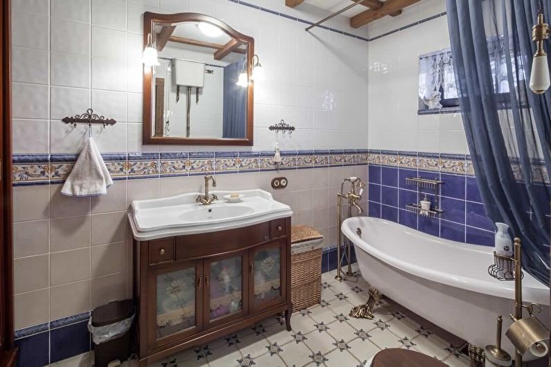 Ванная комната в стиле кантри - Дизайн интерьера фото