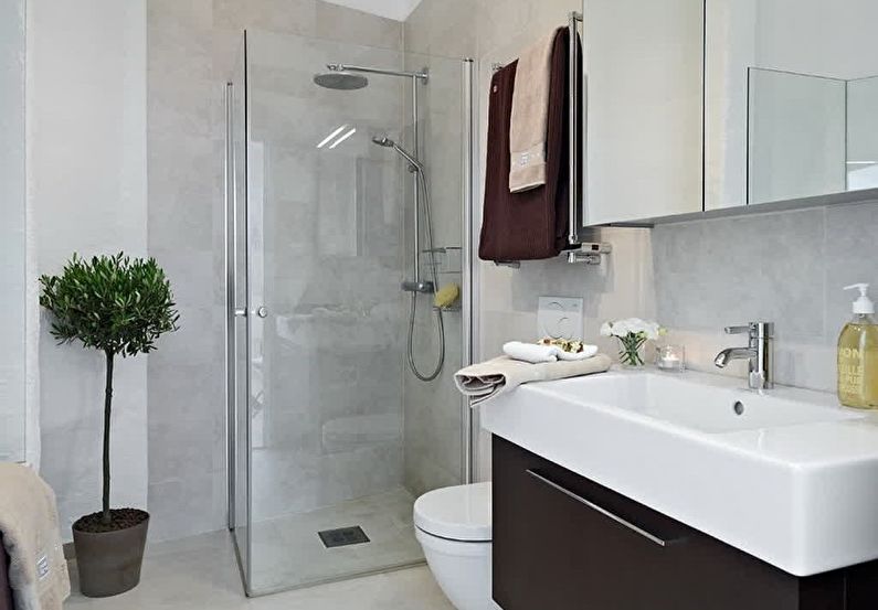 Дизайн интерьера ванной комнаты 4 кв.м. с душевой кабиной - фото