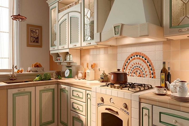 Зеленая кухня в средиземноморском стиле - Дизайн интерьера