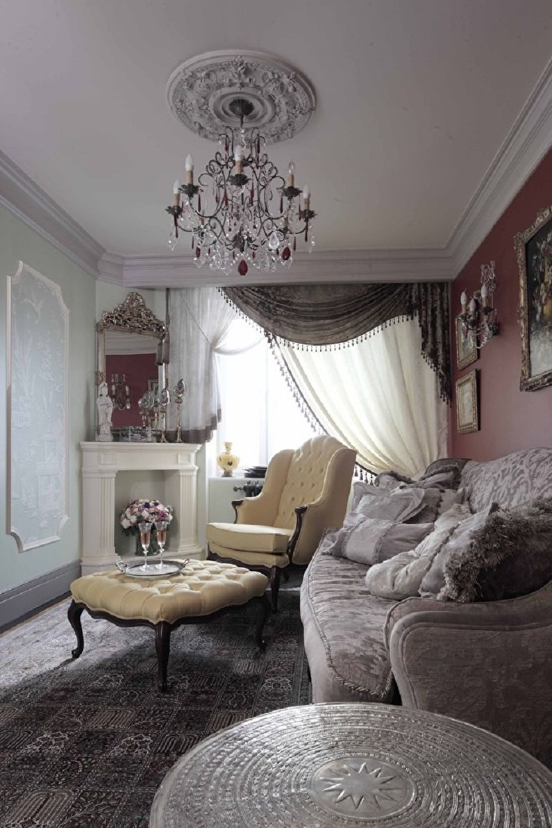 Маленькая гостиная в классическом стиле - Дизайн интерьера