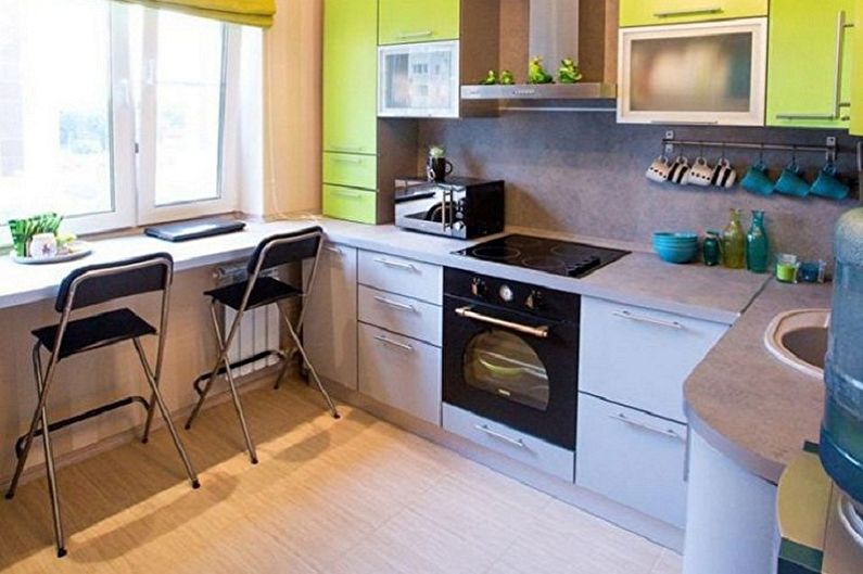 Функционал маленькой угловой кухни - Подоконник как часть кухонного гарнитура