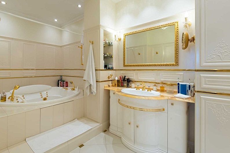 Ванная комната 5 кв.м. в классическом стиле - Дизайн интерьера